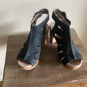 Dansko (size 36)